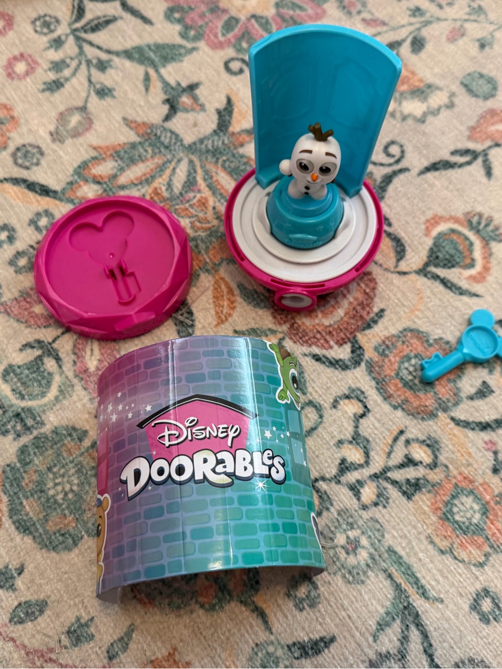 Assorted blind box items